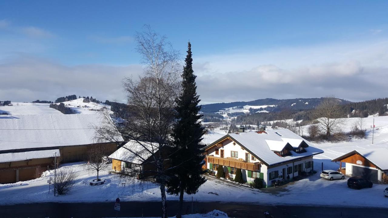 Fewo Friado Im Ferienpark Oa - Ohne Zusatzkosten Nach Anreise - Mit Hallenbad, W-Lan, Pkw-Garage, Kurtaxe Mit Allgaeu-Walser-Pass, Bett- Und Handtuch-Waesche Sowie End-Reinigung Missen-Wilhams Zewnętrze zdjęcie